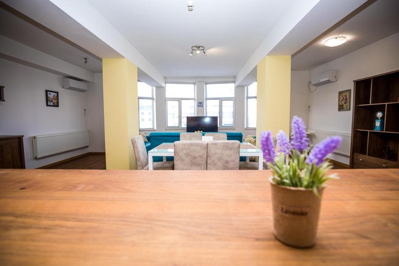 Old City Square Apartment Lovech Ngoại thất bức ảnh