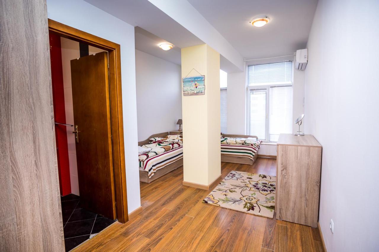 Old City Square Apartment Lovech Ngoại thất bức ảnh