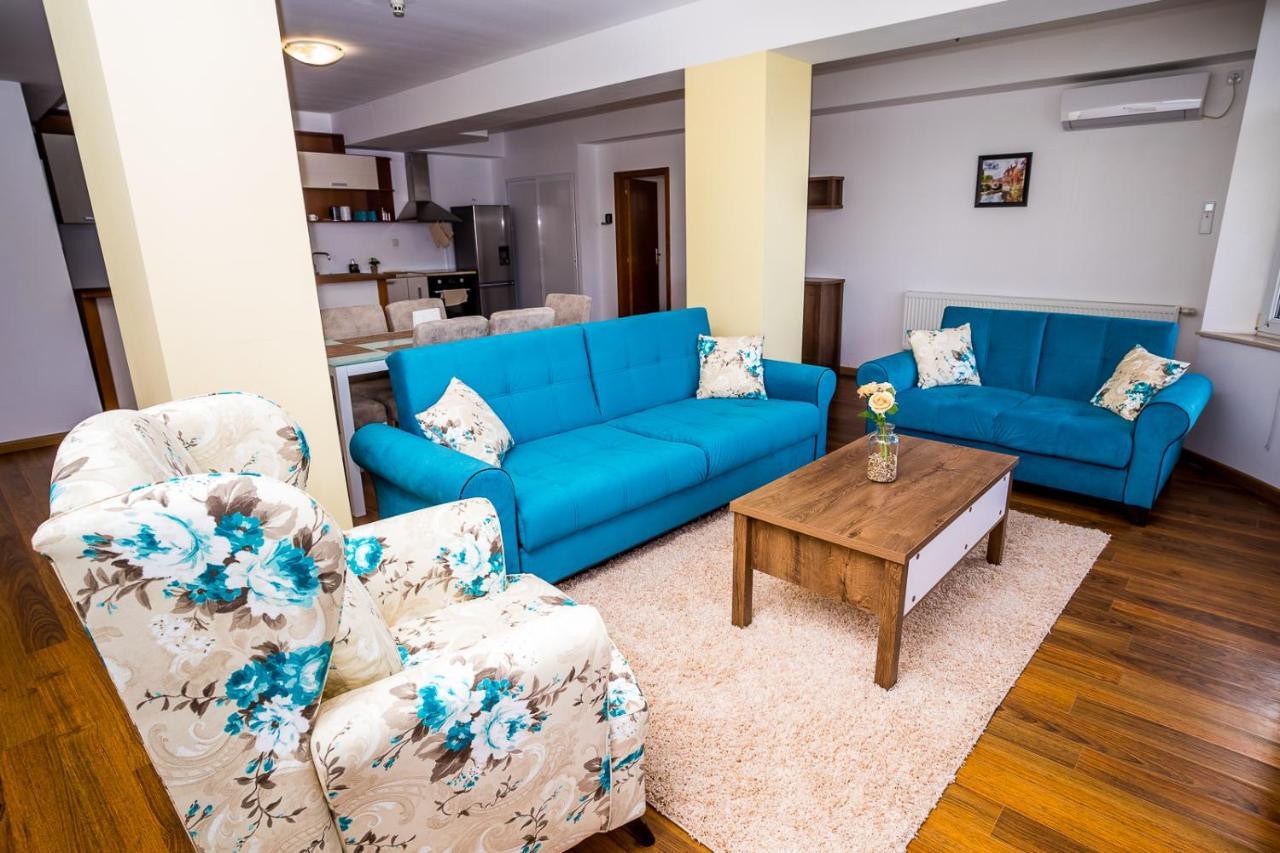 Old City Square Apartment Lovech Ngoại thất bức ảnh