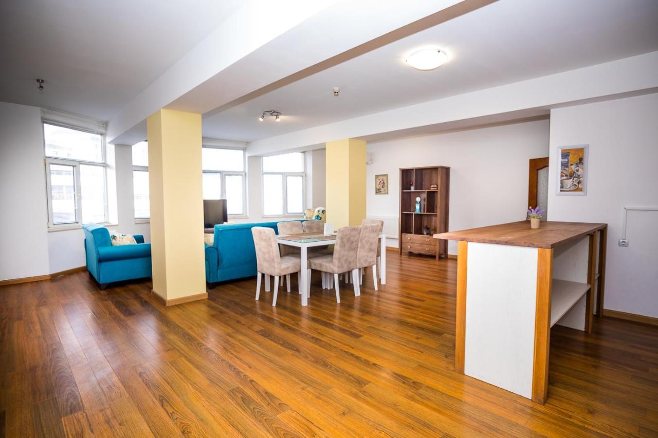 Old City Square Apartment Lovech Ngoại thất bức ảnh