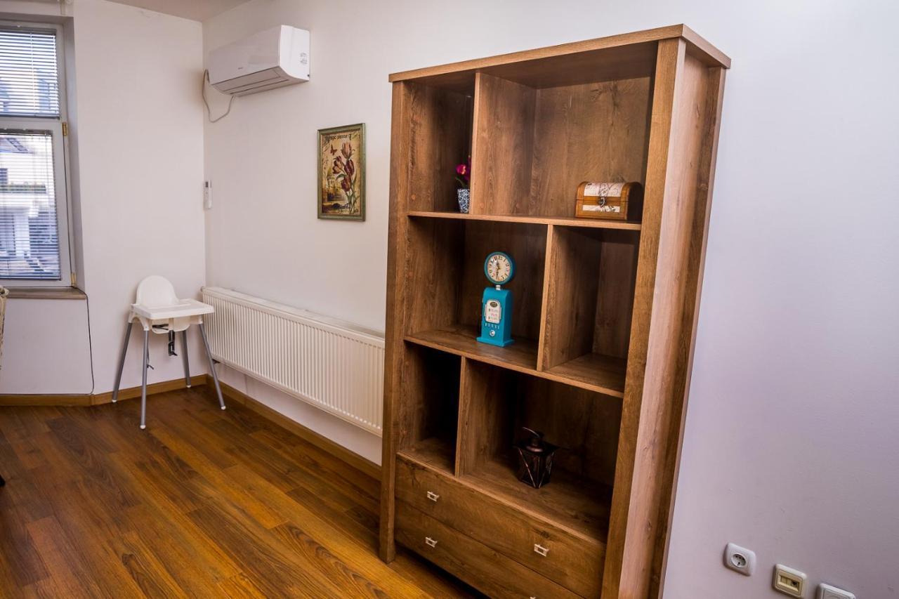 Old City Square Apartment Lovech Ngoại thất bức ảnh